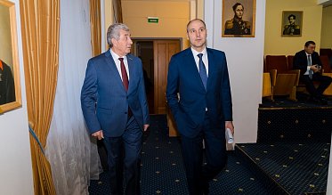 Депутаты приняли в первом чтении бюджет Оренбуржья